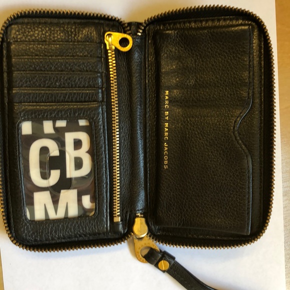 Marc By Marc jacobs wristlet - Picture 3 of 4